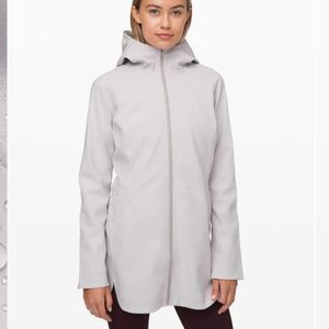 Lululemon Glyde Along Softshell Jacket Coat in chrome size 2